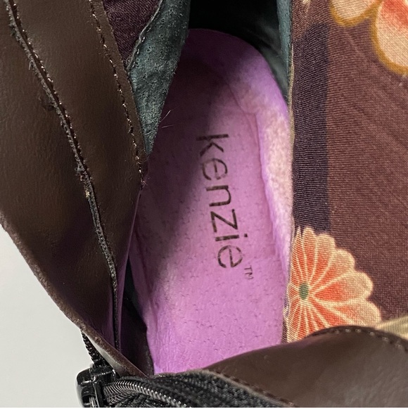 Black leather wedge heel tall boots with button detailing - Picture 16 of 16